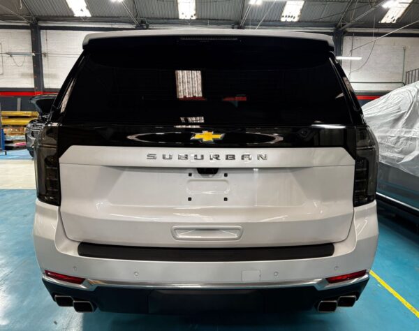 2025 SUBURBAN HIGH COUNTRY NIVEL 3 PLUS – COLOR BLANCO - Imagen 19