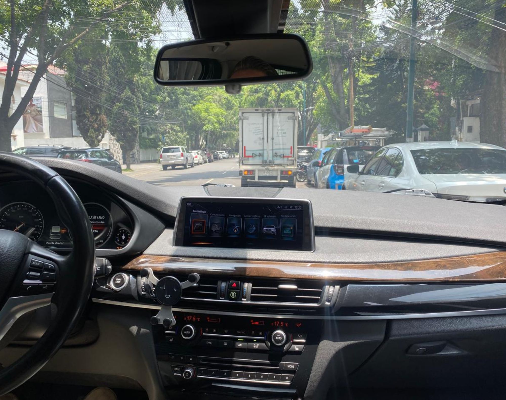 2017 BMW X5 DRIVE 50IA NIVEL 3 PLUS - COLOR PLATA - Imagen 4