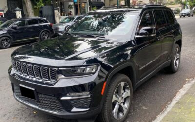2025 JEEP GRAND CHEROKEE LIMITED V6 4X2 NIVEL 3 – COLOR NEGRO