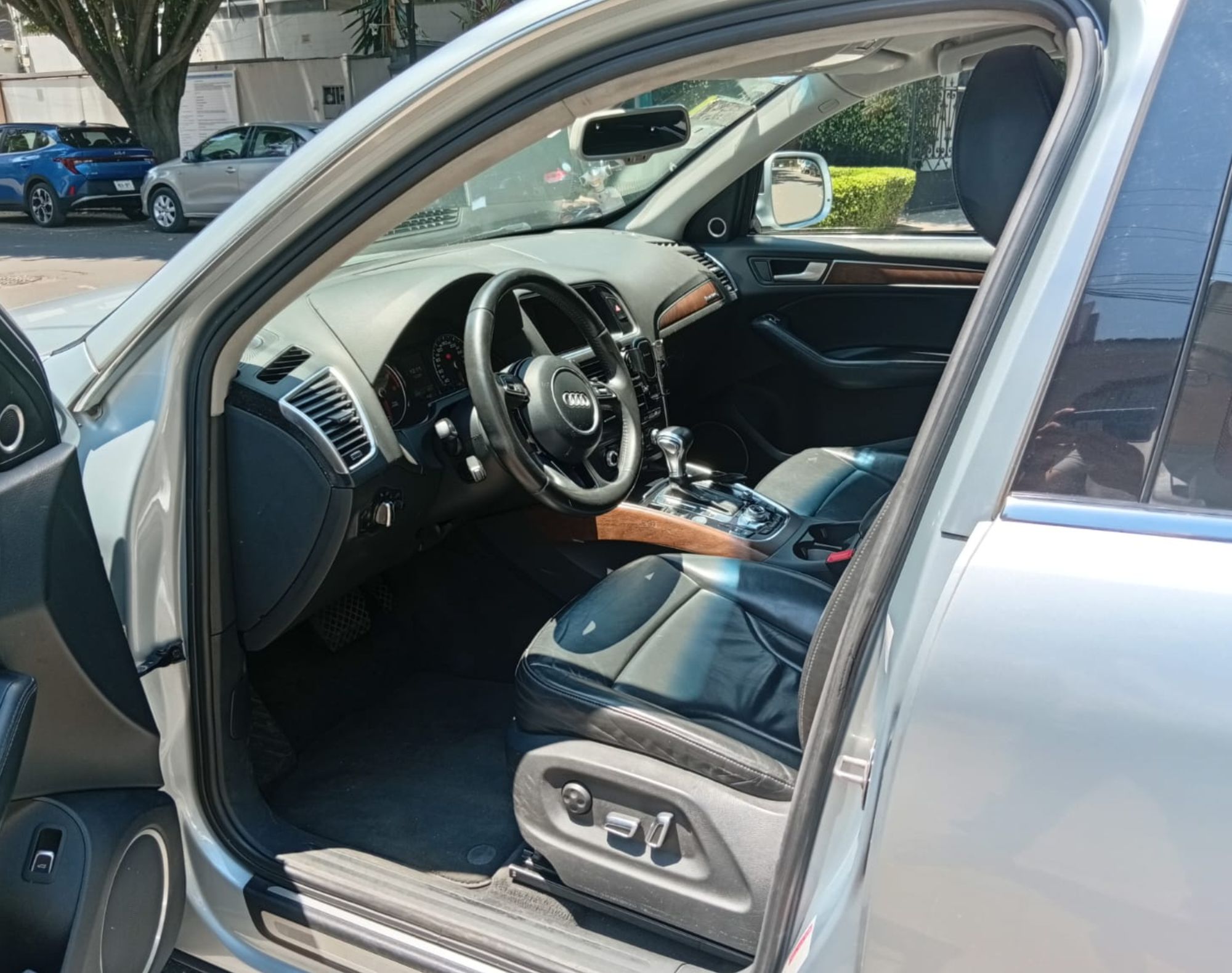 2013 AUDI Q5 TRENDY QUATTRO 2.0 TURBO NIVEL 3 - COLOR PLATA - Imagen 4