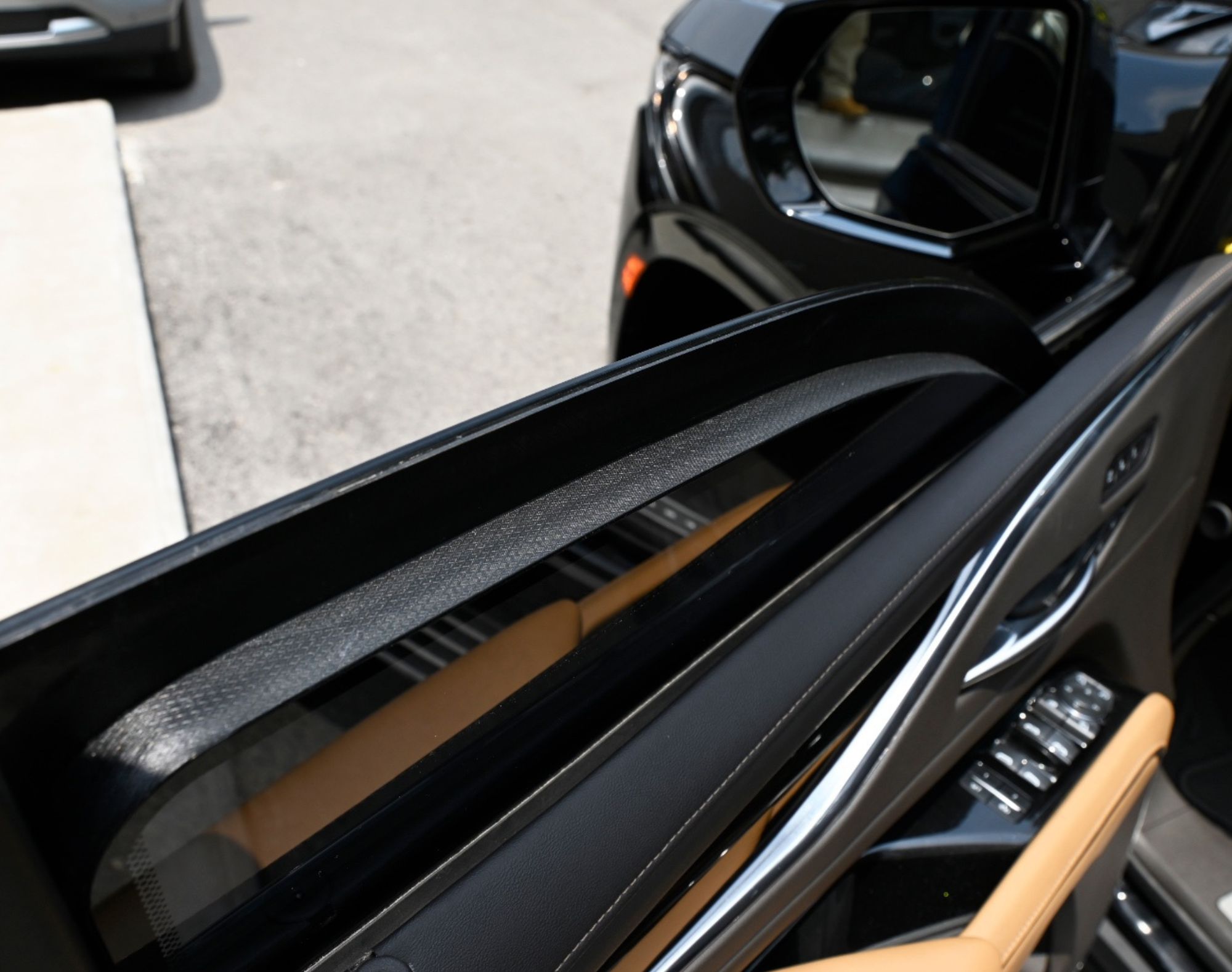 2023 CADILLAC ESCALADE CORTA - COLOR NEGRO - Imagen 10