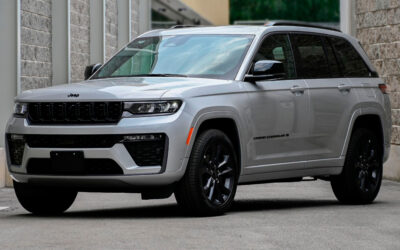 2026 JEEP GRAND CHEROKEE 4X4 TURBO NIVEL 3 PLUS – COLOR PLATA