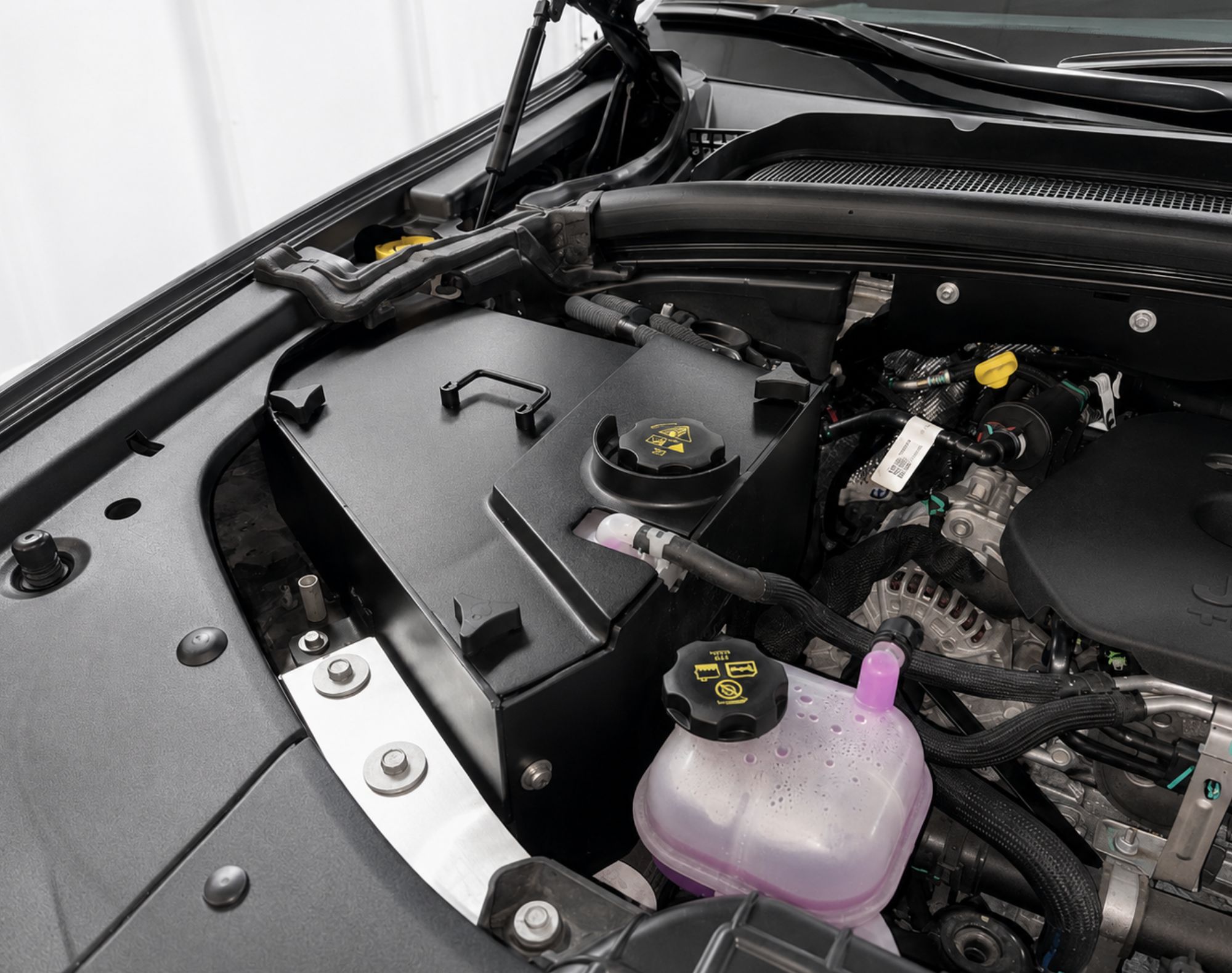 2026 JEEP GRAND CHEROKEE LIMITED NIVEL 4 LW – COLOR GRIS - Imagen 4