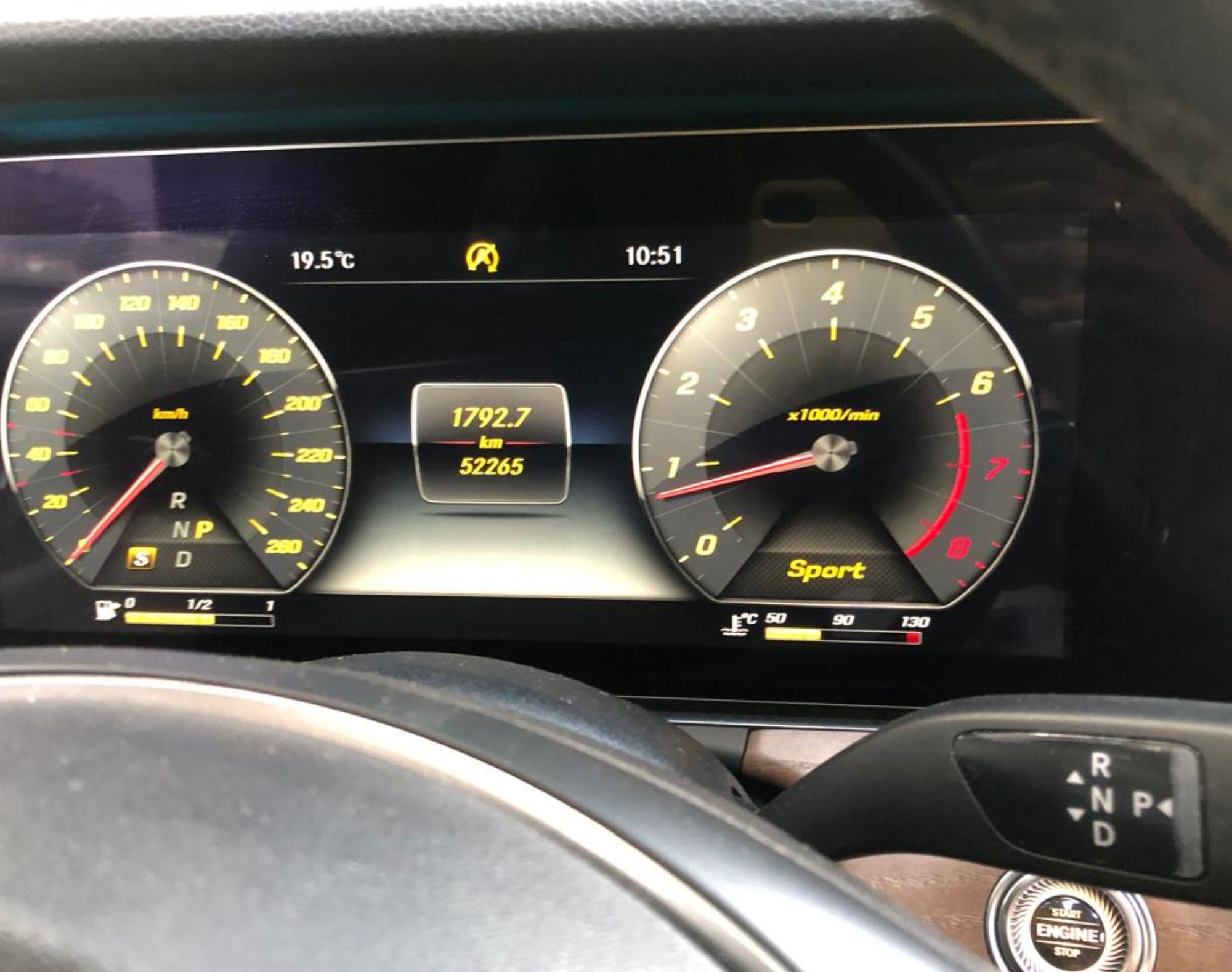 2018 MERCEDES BENZ E250 AVANTGARDE - COLOR BLANCO - Imagen 2