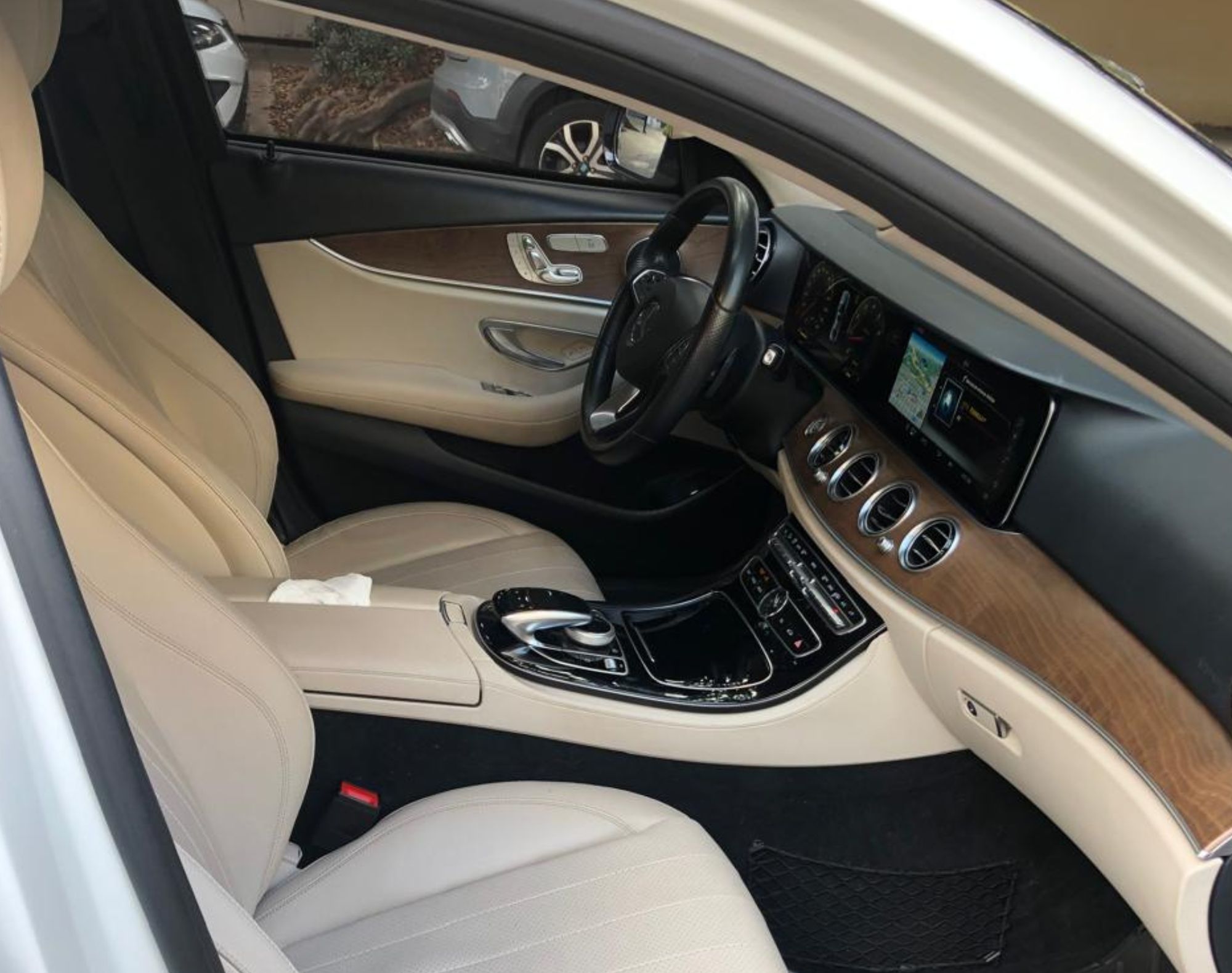 2018 MERCEDES BENZ E250 AVANTGARDE - COLOR BLANCO - Imagen 3