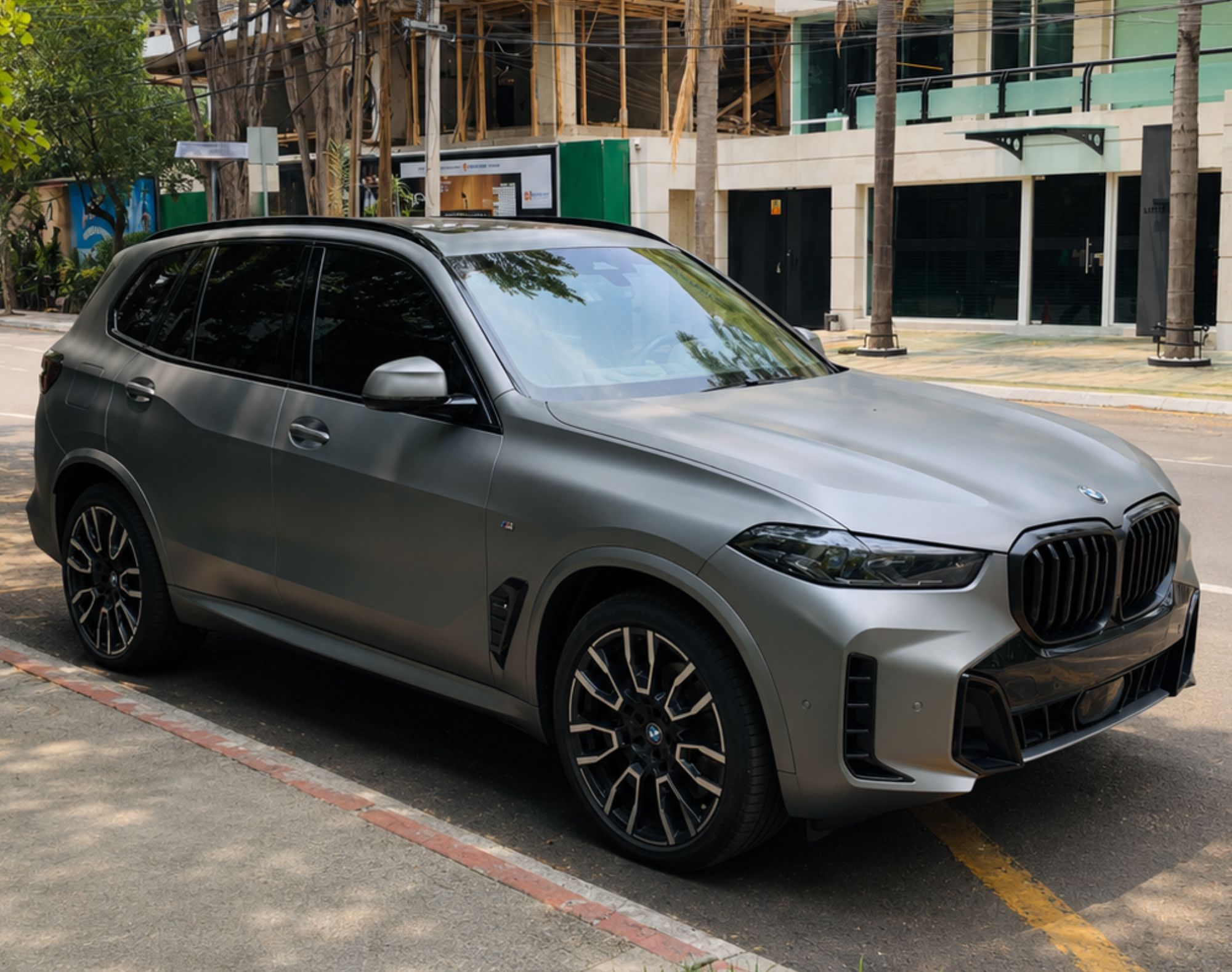 2024 BMW X5 XDRIVE 50E NIVEL 4 - COLOR GRIS - Imagen 2