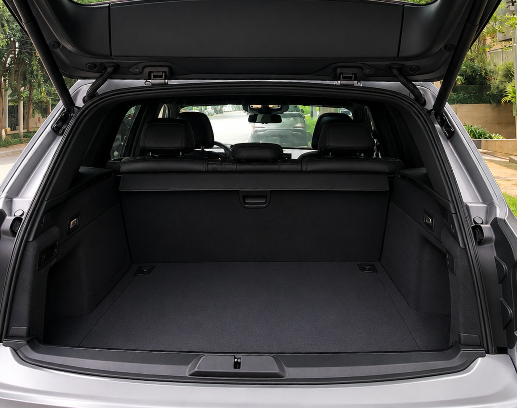 2024 BMW X5 XDRIVE 50E NIVEL 4 - COLOR GRIS - Imagen 7