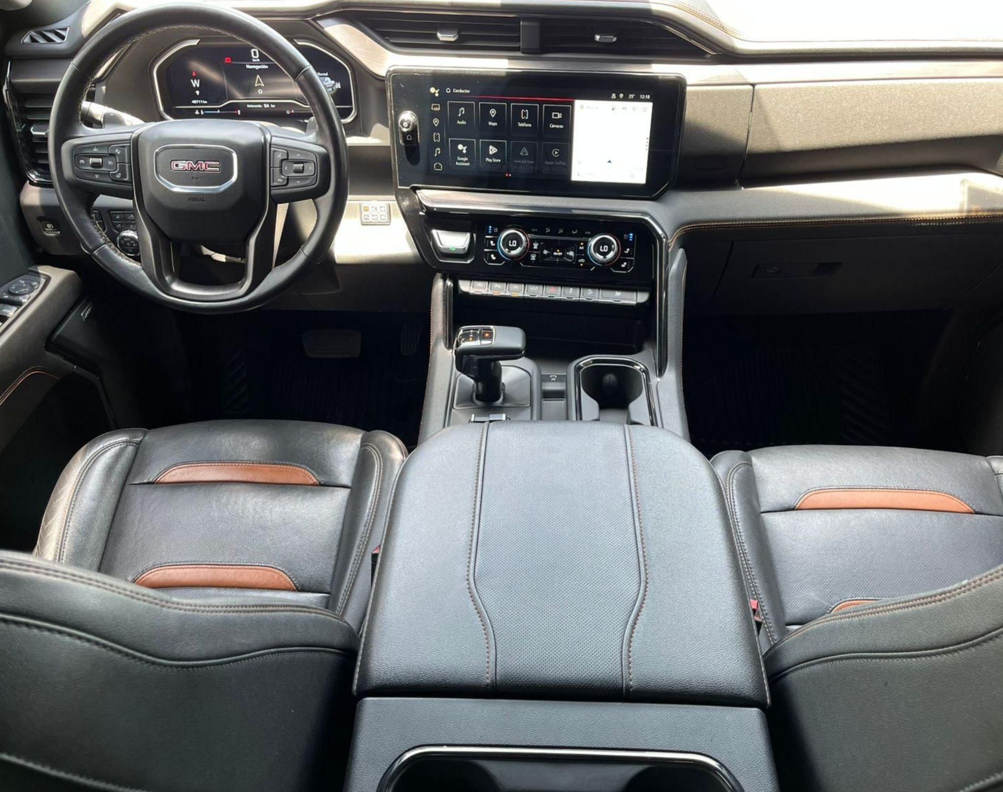2023 SIERRA AT4 CREW CAB - COLOR AZUL - Imagen 5