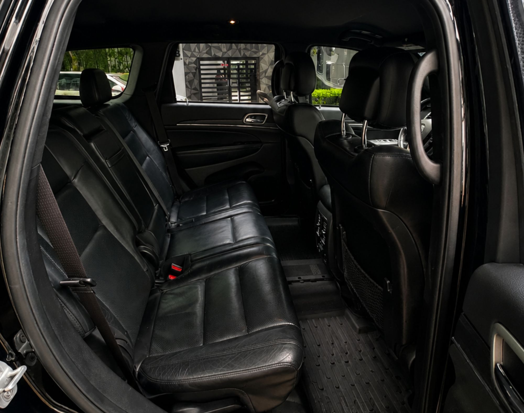 2021 JEEP CHEROKEE 4X4 - COLOR NEGRO - Imagen 4