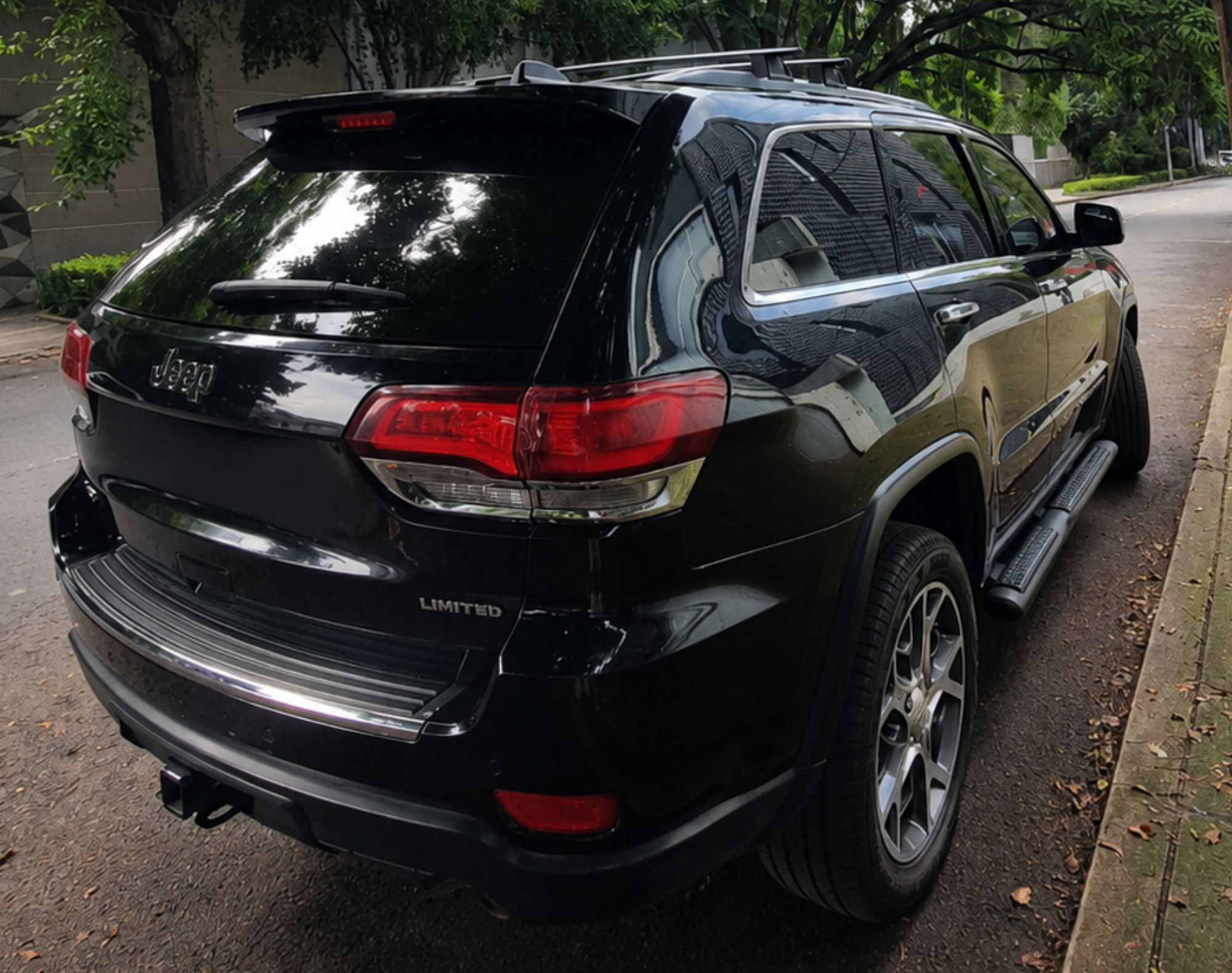 2021 JEEP CHEROKEE 4X4 - COLOR NEGRO - Imagen 7