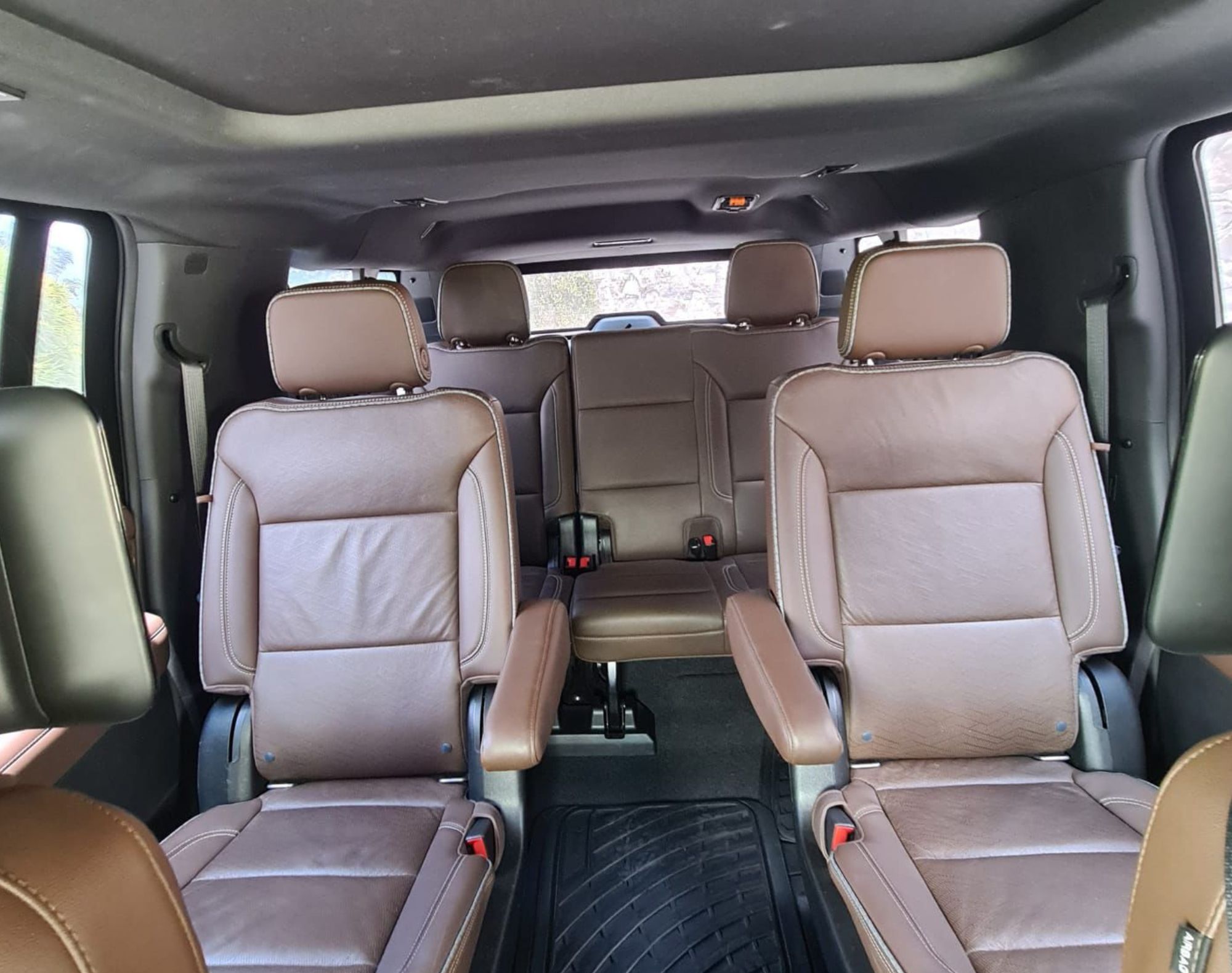 2021 SUBURBAN HIGH COUNTRY - COLOR BLANCO - Imagen 6